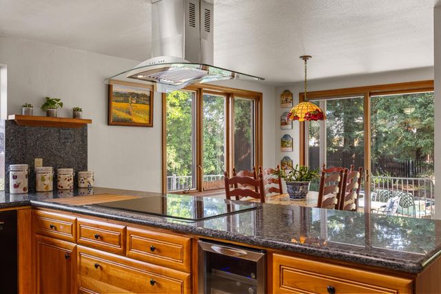 1744 Haggin Grove Way, Carmichael, CA 95608