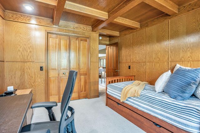 1744 Haggin Grove Way, Carmichael, CA 95608