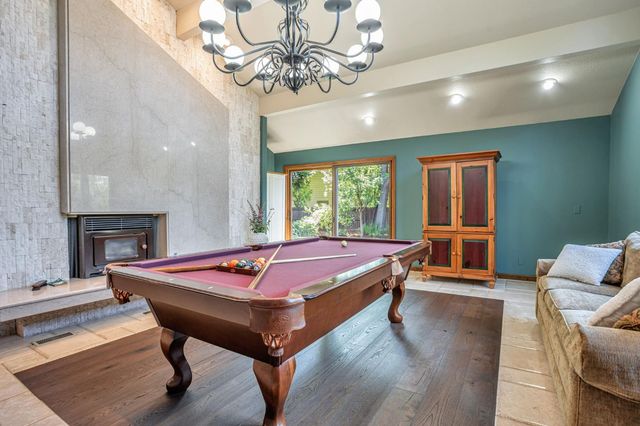 1744 Haggin Grove Way, Carmichael, CA 95608