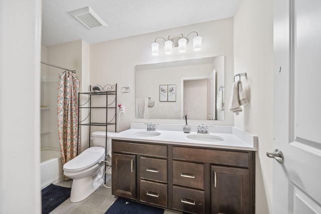 944 Mill Stone Drive, Sunbury, OH 43074
