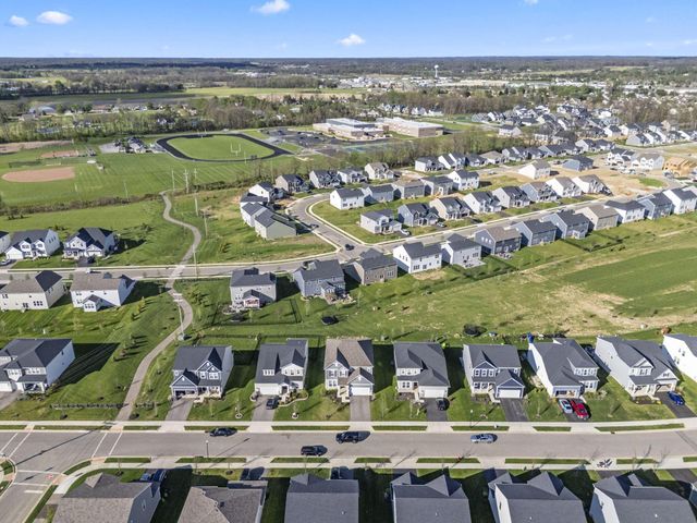 944 Mill Stone Drive, Sunbury, OH 43074