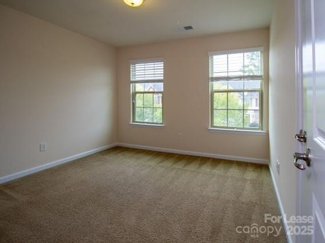 2415 Alyssa Lane, Charlotte, NC 28208