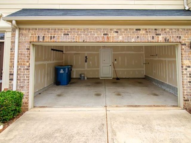 2415 Alyssa Lane, Charlotte, NC 28208