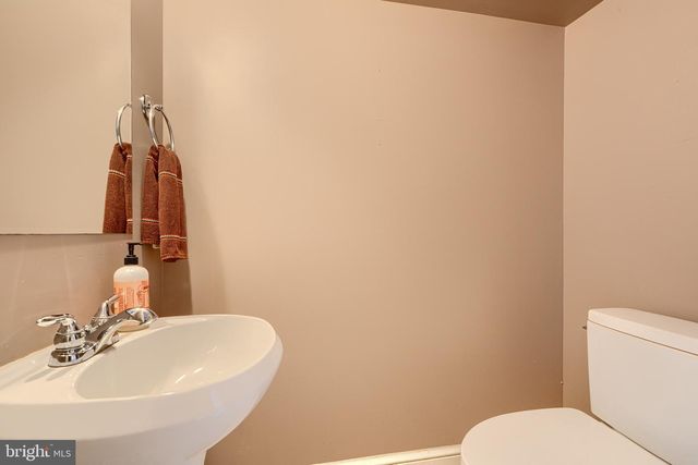 706 S BOND ST, Baltimore, MD 21231