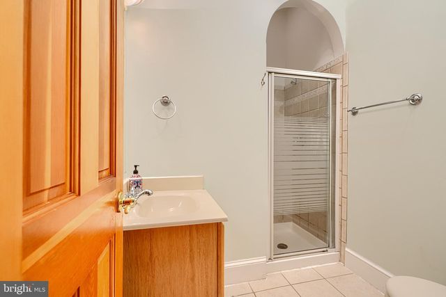 706 S BOND ST, Baltimore, MD 21231