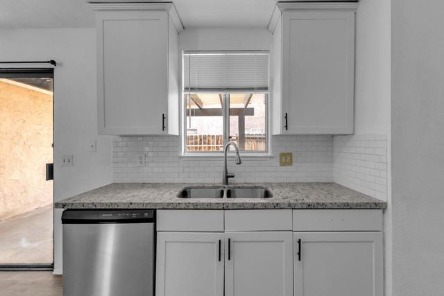 51675 Avenida Rubio, La Quinta, CA 92253