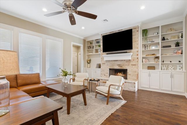 10337 Fallen Leaf Drive, Waco, TX 76712