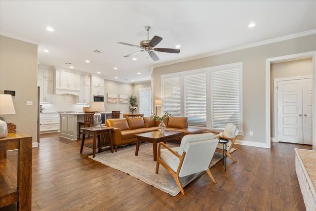 10337 Fallen Leaf Drive, Waco, TX 76712