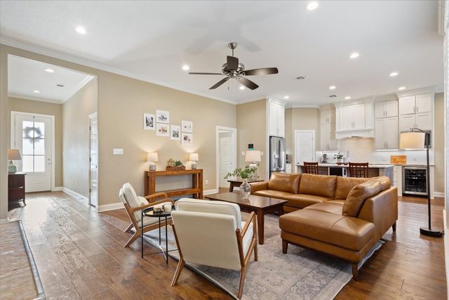 10337 Fallen Leaf Drive, Waco, TX 76712