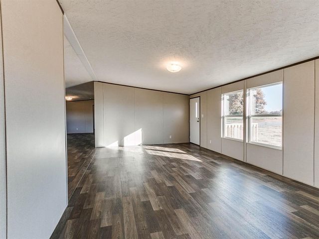 19145 Anderson Lane, Lindsay, OK 73052