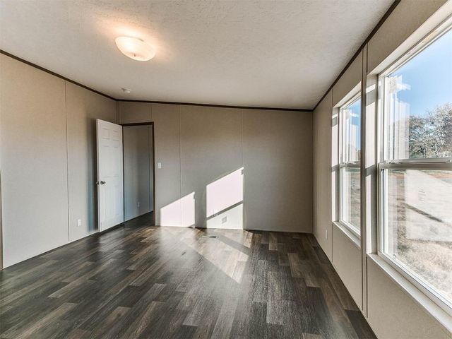 19145 Anderson Lane, Lindsay, OK 73052