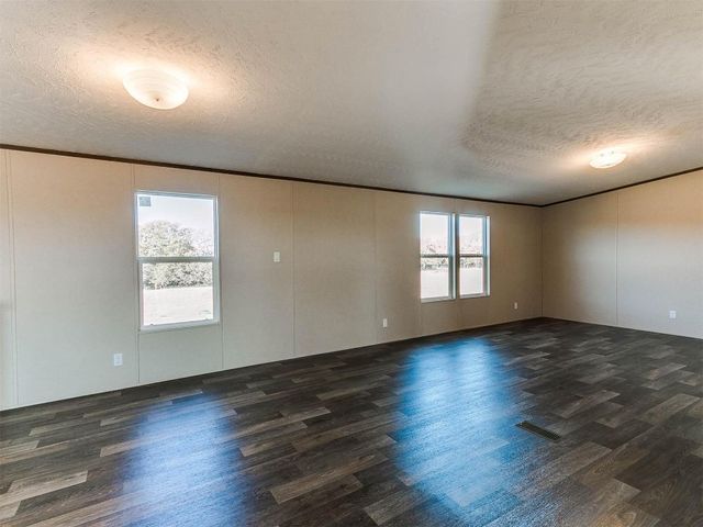19145 Anderson Lane, Lindsay, OK 73052