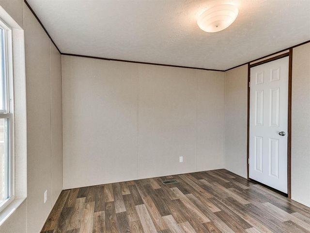 19145 Anderson Lane, Lindsay, OK 73052