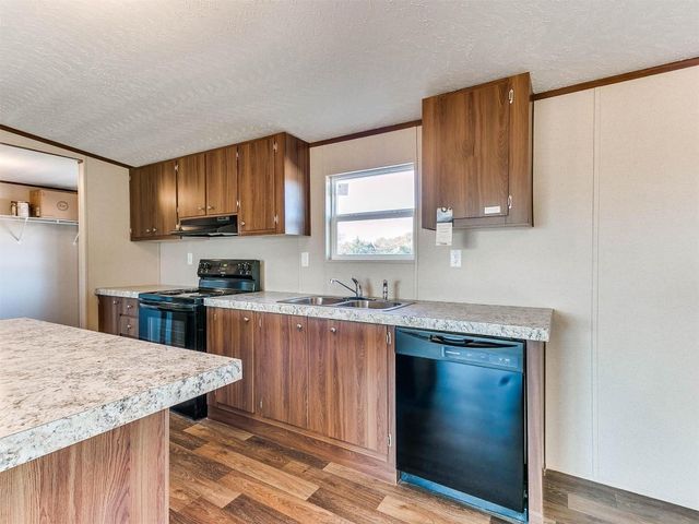 19145 Anderson Lane, Lindsay, OK 73052