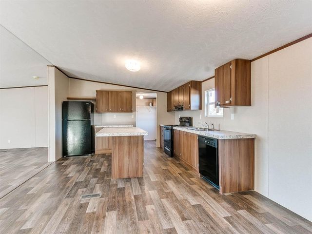 19145 Anderson Lane, Lindsay, OK 73052