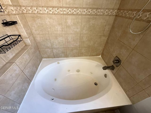 5448 IGNACIO FRIAS Drive, El Paso, TX 79934