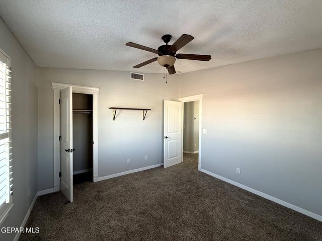 5448 IGNACIO FRIAS Drive, El Paso, TX 79934