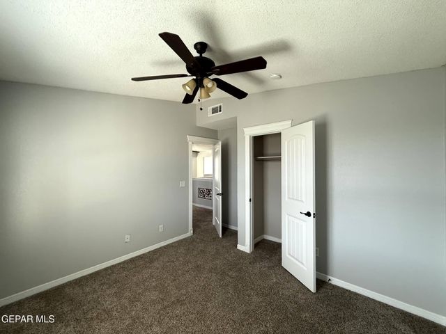 5448 IGNACIO FRIAS Drive, El Paso, TX 79934