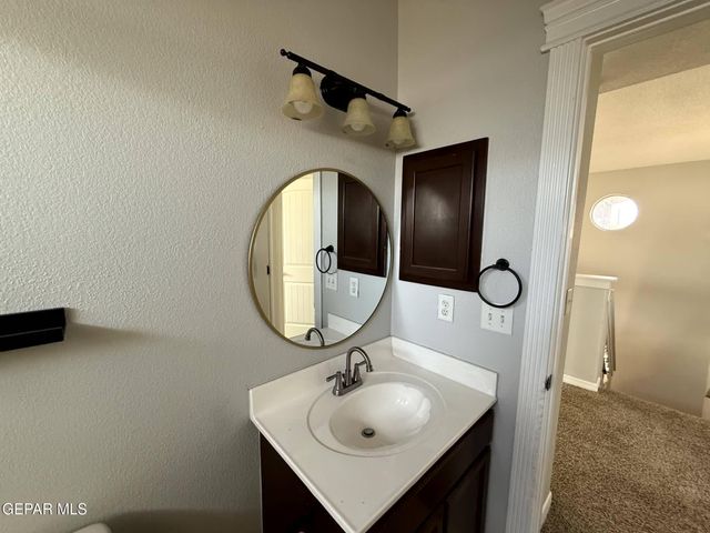 5448 IGNACIO FRIAS Drive, El Paso, TX 79934