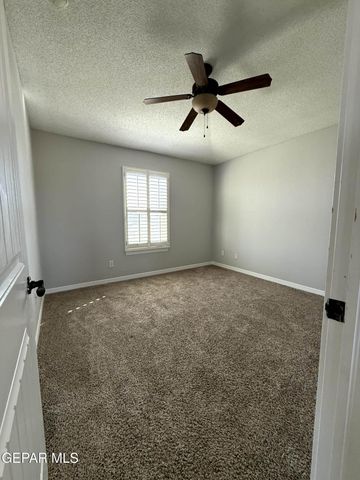 5448 IGNACIO FRIAS Drive, El Paso, TX 79934