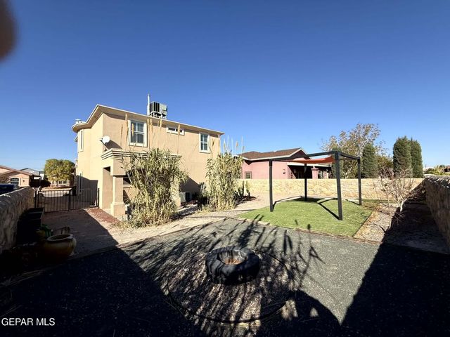 5448 IGNACIO FRIAS Drive, El Paso, TX 79934