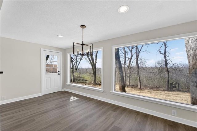 604 E 164th Terrace, Belton, MO 64012