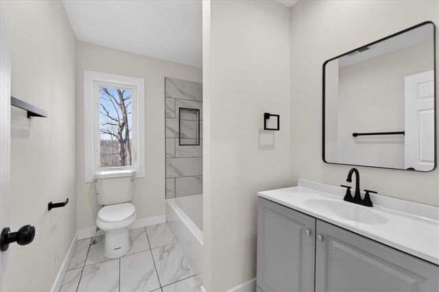 604 E 164th Terrace, Belton, MO 64012