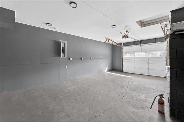 604 E 164th Terrace, Belton, MO 64012