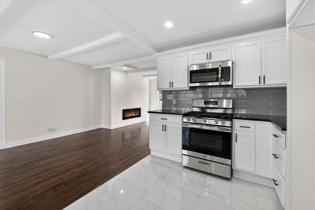 604 E 164th Terrace, Belton, MO 64012