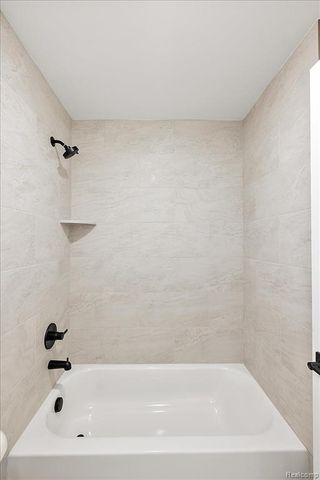 42435 Magnolia Drive, Sterling Heights, MI 48314