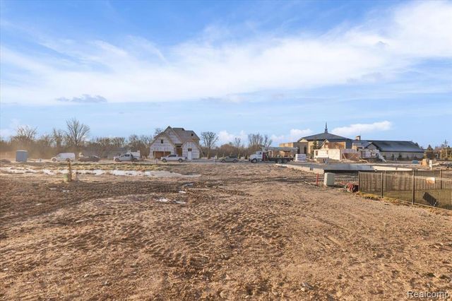 42435 Magnolia Drive, Sterling Heights, MI 48314