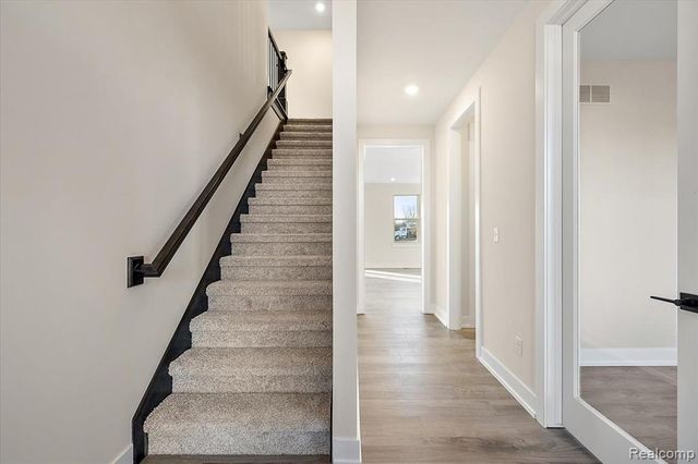 42435 Magnolia Drive, Sterling Heights, MI 48314