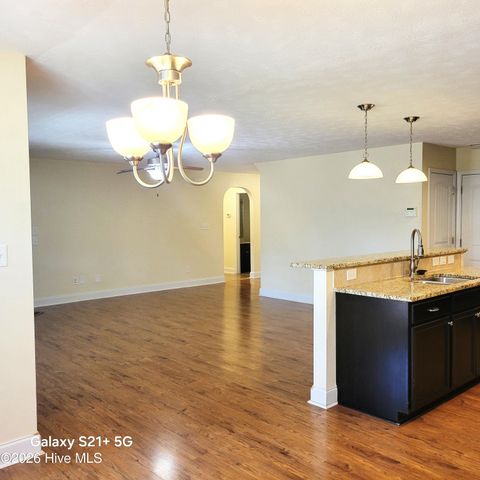140 Wheeling Drive, Pinehurst, NC 28374