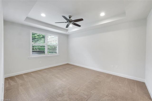16367 Halberry LN, Naples, FL 34110