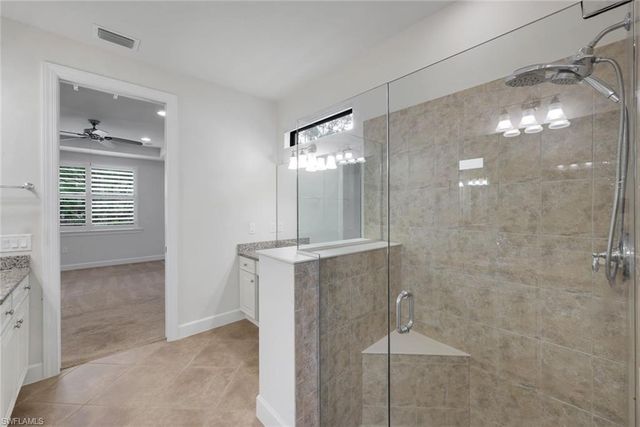 16367 Halberry LN, Naples, FL 34110