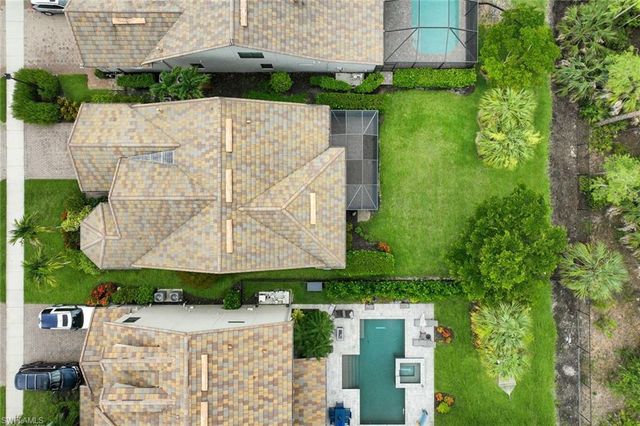 16367 Halberry LN, Naples, FL 34110