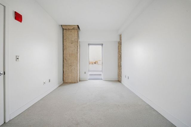 9 Medford Street 410, Somerville, MA 02143