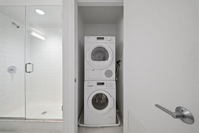 9 Medford Street 410, Somerville, MA 02143