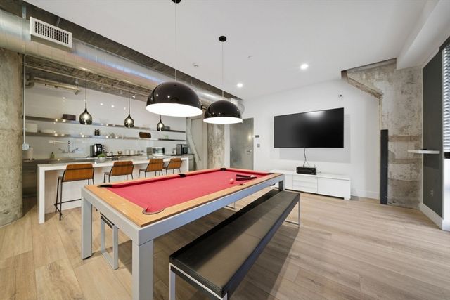 9 Medford Street 410, Somerville, MA 02143