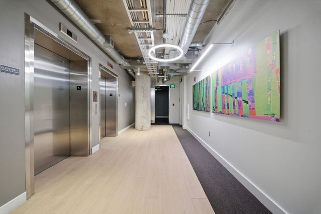 9 Medford Street 410, Somerville, MA 02143