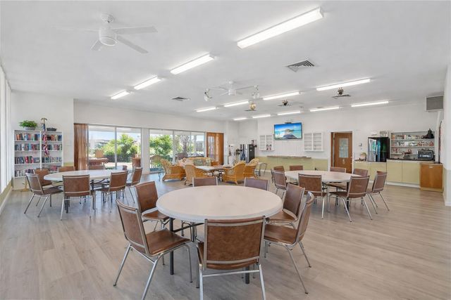 2631 W Golf Boulevard, Pompano Beach, FL 33064