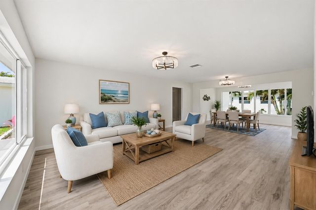 2631 W Golf Boulevard, Pompano Beach, FL 33064