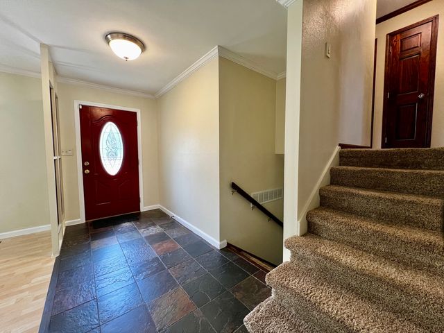 1808 W Freeman Street, Carbondale, IL 62901