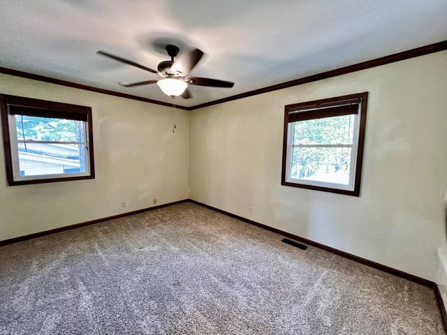 1808 W Freeman Street, Carbondale, IL 62901