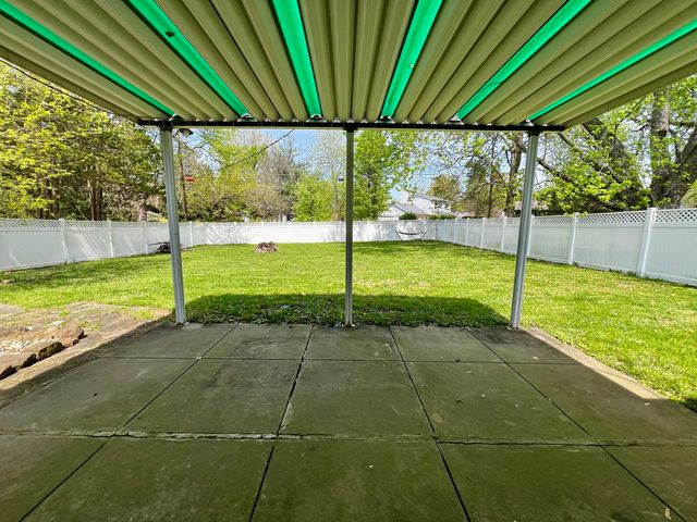 1808 W Freeman Street, Carbondale, IL 62901