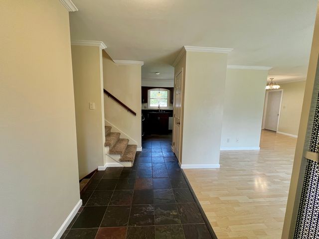 1808 W Freeman Street, Carbondale, IL 62901
