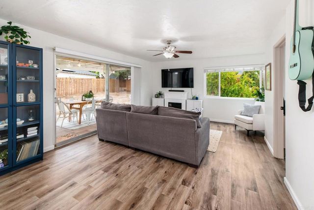 13425 Standish Drive, Poway, CA 92064