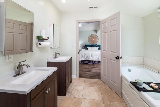 13425 Standish Drive, Poway, CA 92064