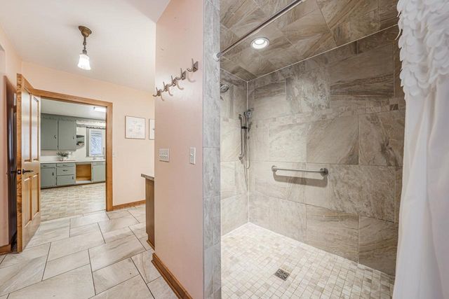 N7065 CTY RD C, Seymour, WI 54165