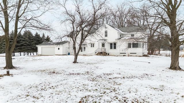 N7065 CTY RD C, Seymour, WI 54165